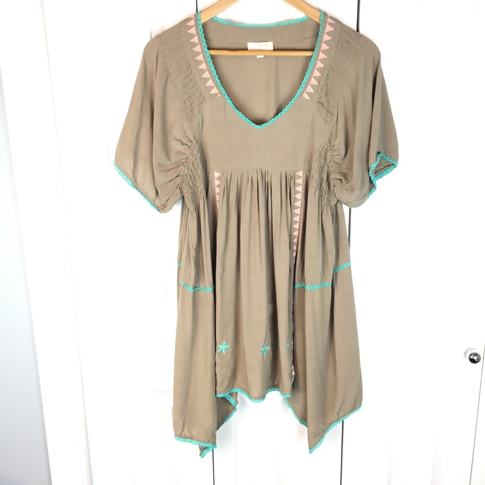 Boho embroidered v-neck top